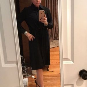 Size Med black Faccionable shirt dress